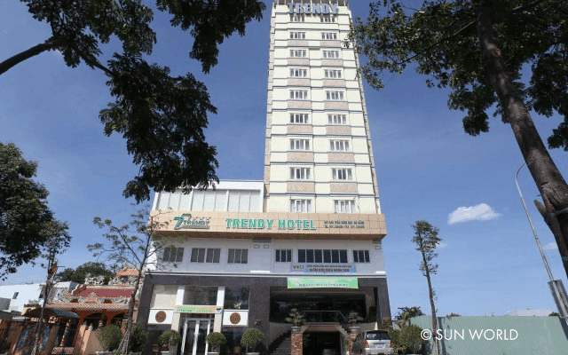 Không gian bên ngoài khách sạn Trendy Đà Nẵng 