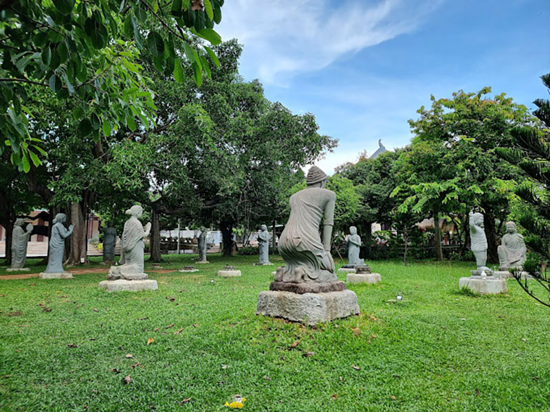 Vườn Lâm Tỳ Ni tại chùa Linh Ứng Bãi Bụt