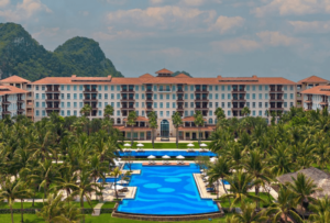 2 Danang Marriott Resort Spa