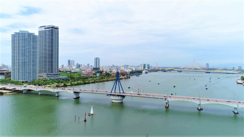 Toàn cảnh cây cầu Sông Hàn - niềm tự hào của người dân thành phố Đà Nẵng