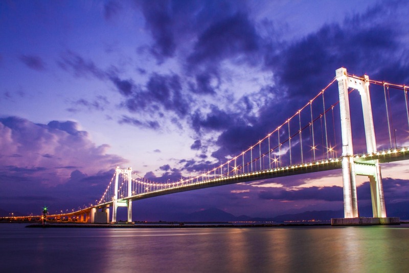 Vẻ đẹp của cầu Thuận Phước khi lên đèn 