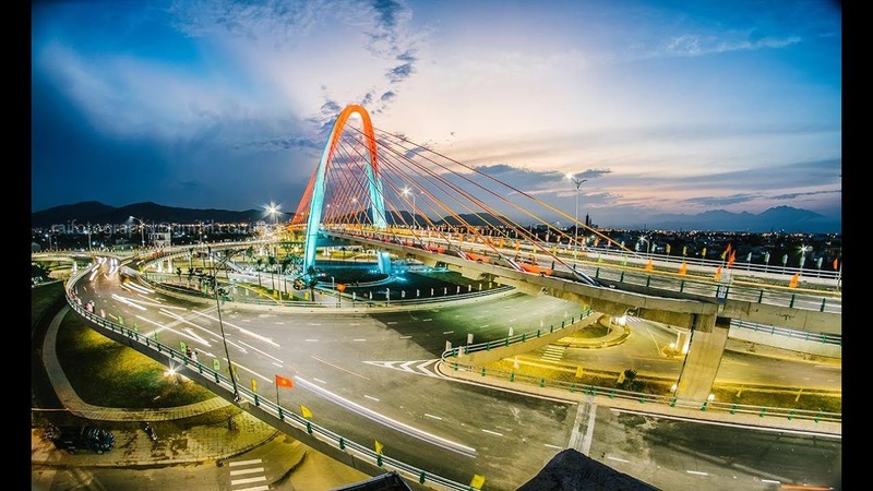 Cầu vượt Ngã Ba Huế là điểm giao thông quan trọng của thành phố Đà Nẵng 