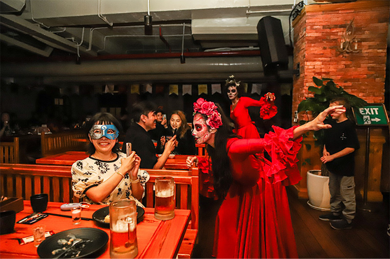 An Experience That Is Both Eerie And Fun During Halloween Night At The Beer Plaza Restaurant