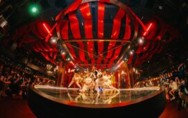 Show “Dư âm” lấy cảm hứng từ hoàng hậu Pháp Marie Antoinette trên đỉnh Bà Nà khiến khán giả mê mẩn